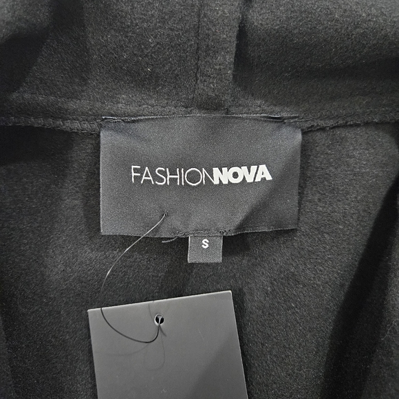 Fashion Nova Black Belted Wrap Coat Women’s Size S - Picture 3 of 5